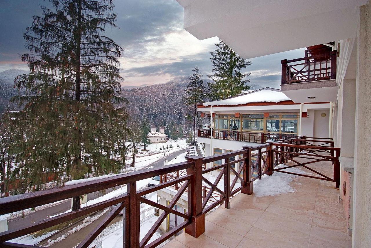 Hotel Complex Panoramic Slănic-Moldova Exterior foto